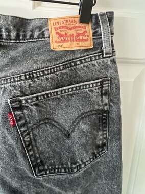 Levi's 501 Original Fit Tapered Black Acid Wash Distressed Jeans W30 L26